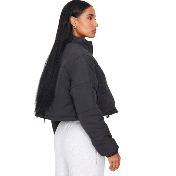 PrettyLittleThing Black Super Cropped Peach Skin Puffer - Size UK 12 (US 8) - Picture 6 of 7